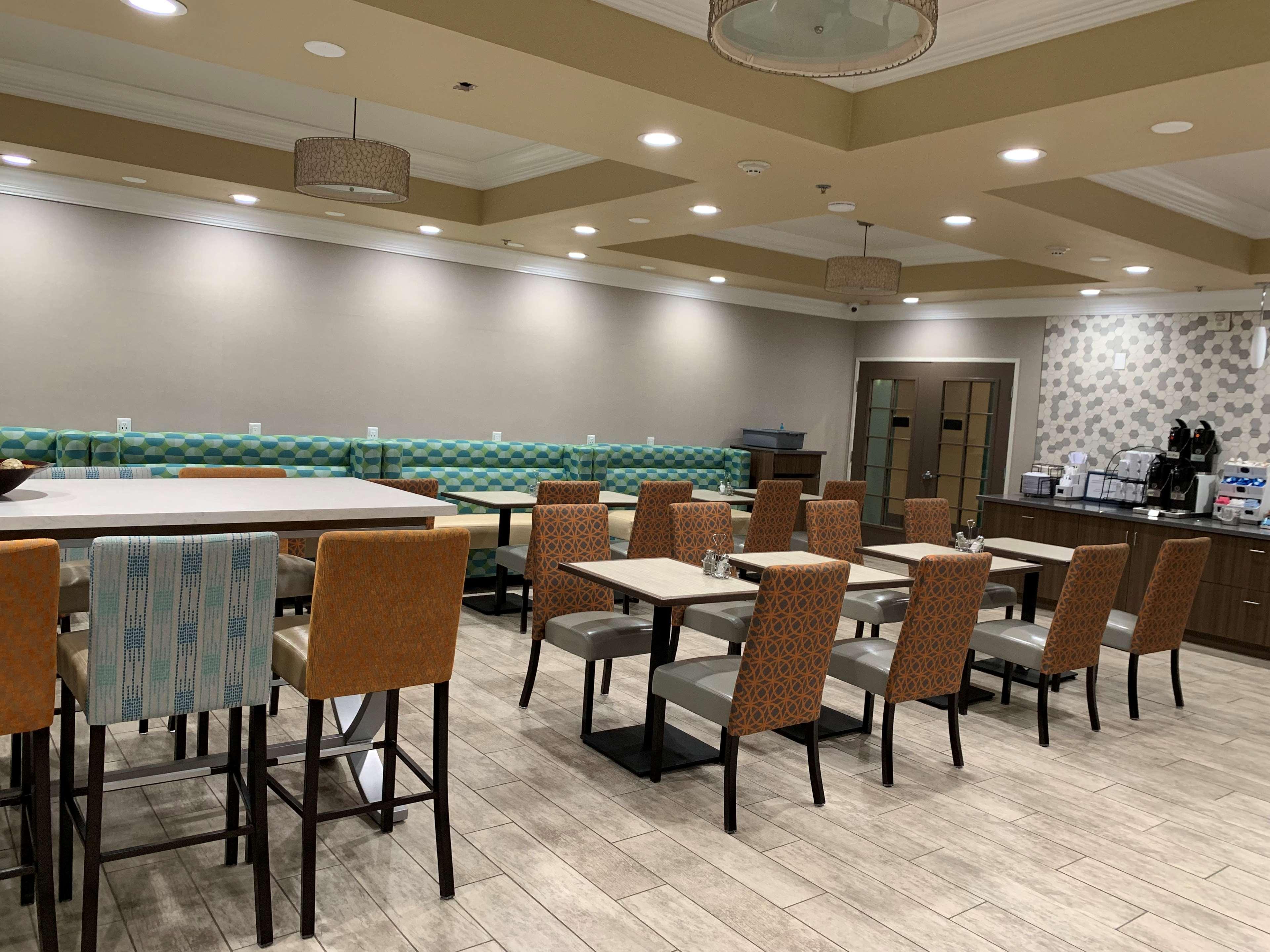 Best Western Plus Wasco Inn & Suites Екстериор снимка