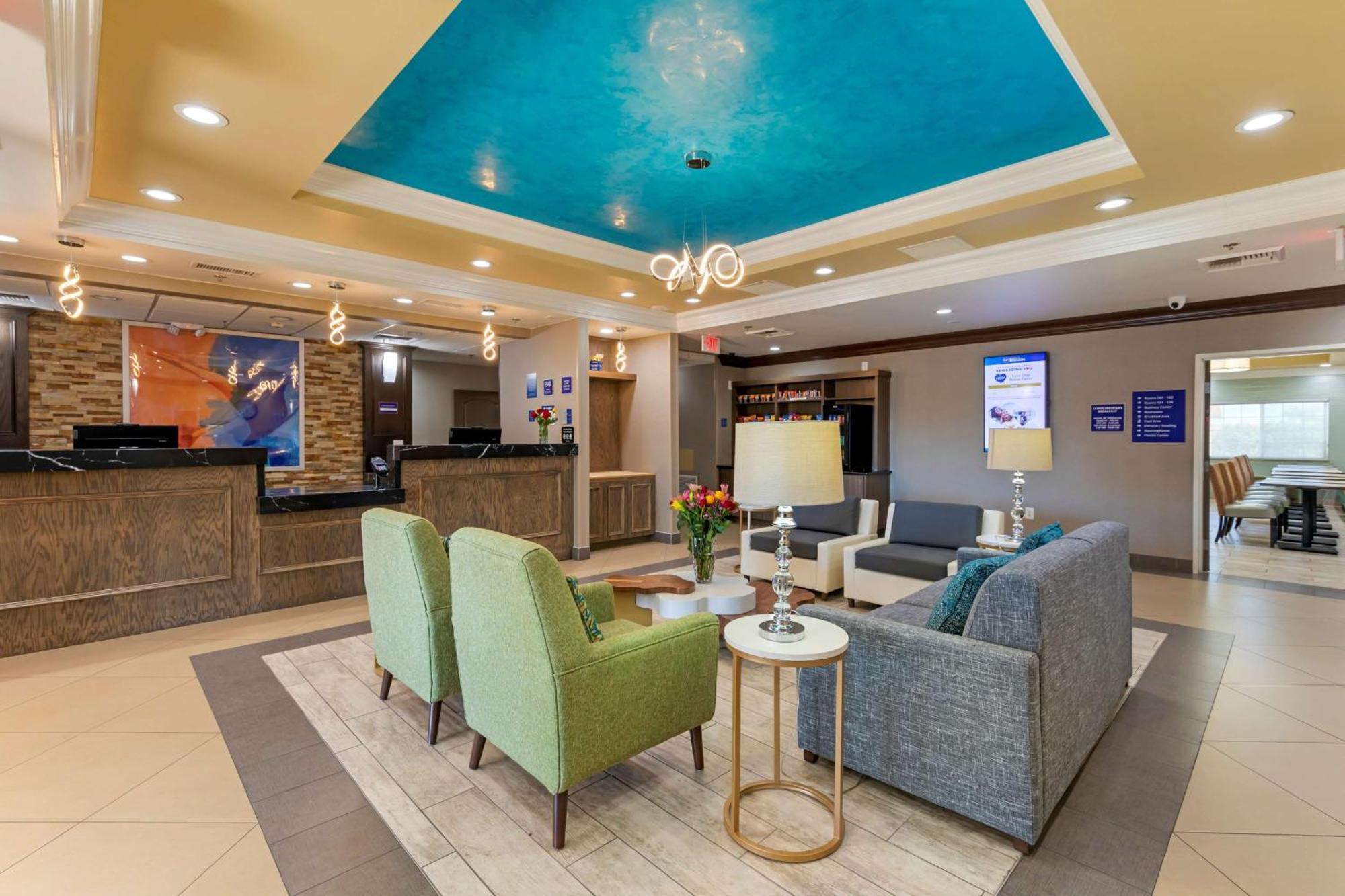 Best Western Plus Wasco Inn & Suites Екстериор снимка