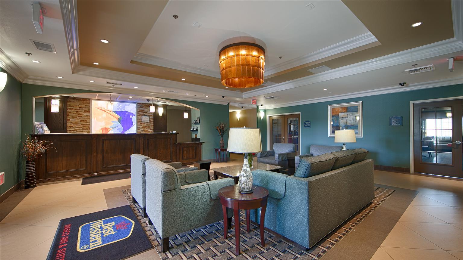 Best Western Plus Wasco Inn & Suites Екстериор снимка